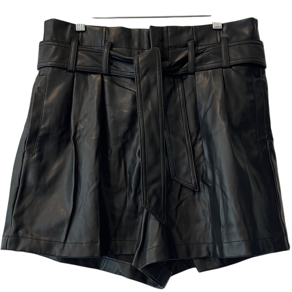 Fahsyee Women's Black Faux Leather High Waist Shorts Large‎